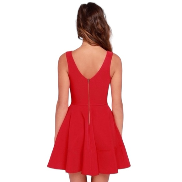 Lulu’s SEXY RED HOME BEFORE DAYLIGHT SQUARE NECK SLEEVELESS SKATER DRESS EUC - Picture 2 of 12